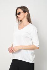 İnce Triko Kol Düğme Detay V Yaka T-Shirt - Görsel 2