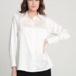 Yakası ve Manşetleri Pullu Saten Gömlek