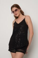 Pul Payet Zincir Askılı Bluz ve Şort Takım