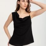 Omzu Zincirli Askılı Bluz