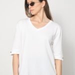 İnce Triko Kol Düğme Detay V Yaka T-Shirt