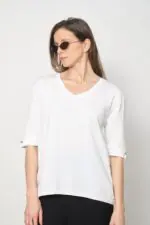 İnce Triko Kol Düğme Detay V Yaka T-Shirt - Görsel 2