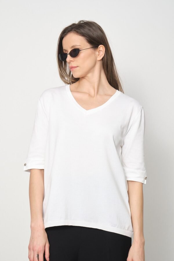 İnce Triko Kol Düğme Detay V Yaka T-Shirt - Görsel 2