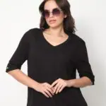İnce Triko Kol Düğme Detay V Yaka T-Shirt