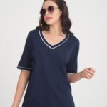 İnce Triko V Yaka Şeritli T-Shirt