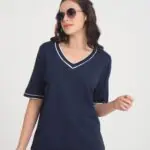 İnce Triko V Yaka Şeritli T-Shirt