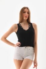 İp Askılı Taş İşlemeli Yazlık Triko Bluz