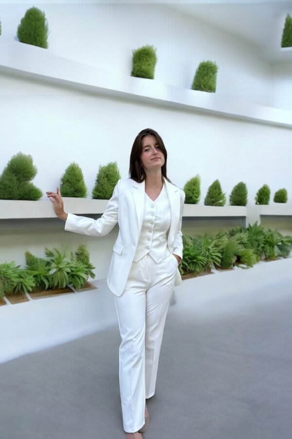 Beyaz Double İtalyan Blazer Ceket Yelek ve Pantolon Takım - Görsel 2