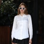 Beyaz Düğmeli Saten Gömlek