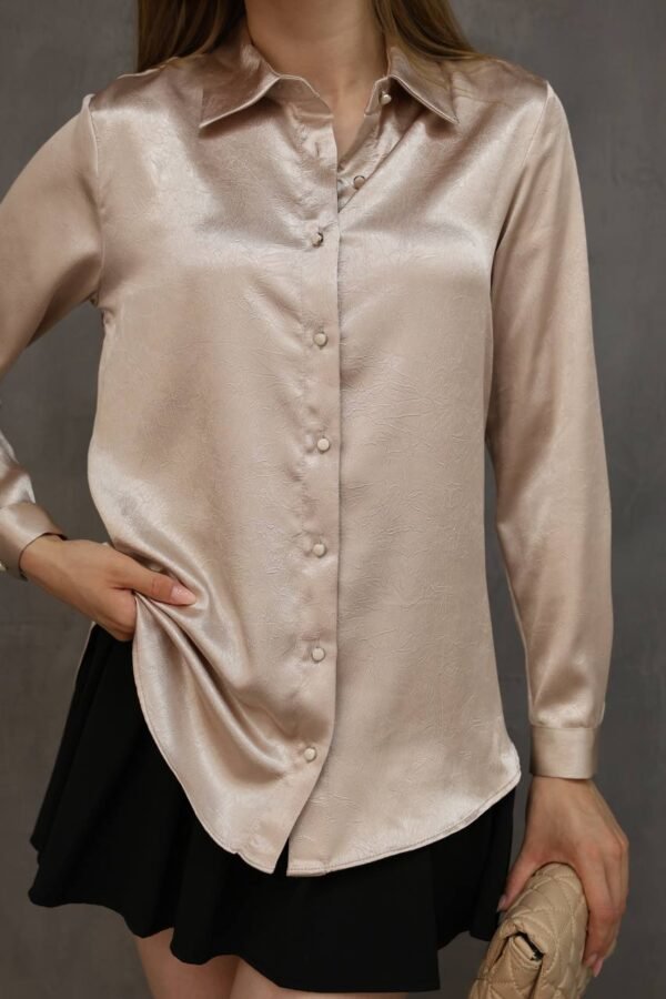 Bej Düğmeli Saten Gömlek - Görsel 2