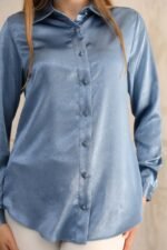 Mavi Düğmeli Saten Gömlek - Görsel 2