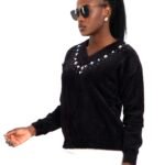 Siyah V Yaka İşleme Detay Yumoş Kazak