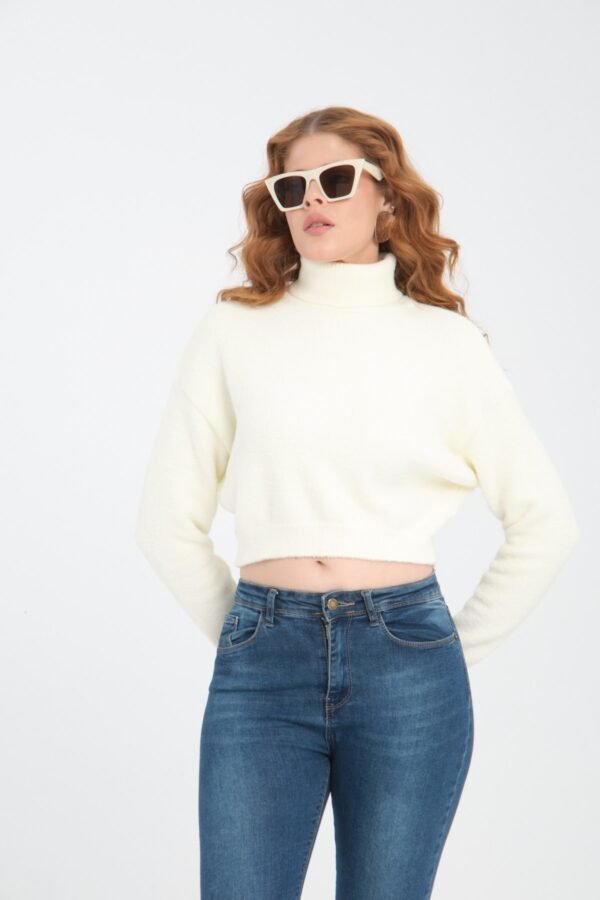 Pembe Boğazlı Crop Kazak - Görsel 3