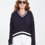 Lacivert V Yaka Şeritli Crop Kazak