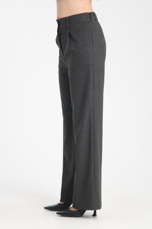 Gri Bol Kesim Pantolon - Görsel 4