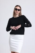 Siyah Bisiklet Yaka Triko Bluz Kazak