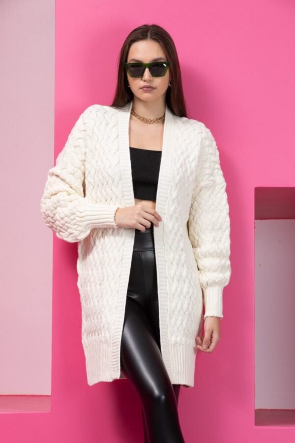 Siyah Örgü Model Uzun Hırka - Görsel 3