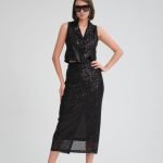 Pul Payet Yelek ve Yırtmaçlı Kalem Etek Takım