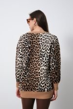 Beyaz Leopar Desenli Bisiklet Yaka Kazak - Görsel 3