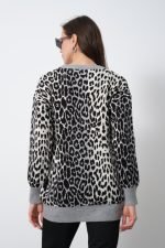 Gri Leopar Desenli Bisiklet Yaka Kazak - Görsel 4