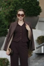 Kahverengi Blazer Ceket Yelek ve Pantolon Takım - Görsel 6